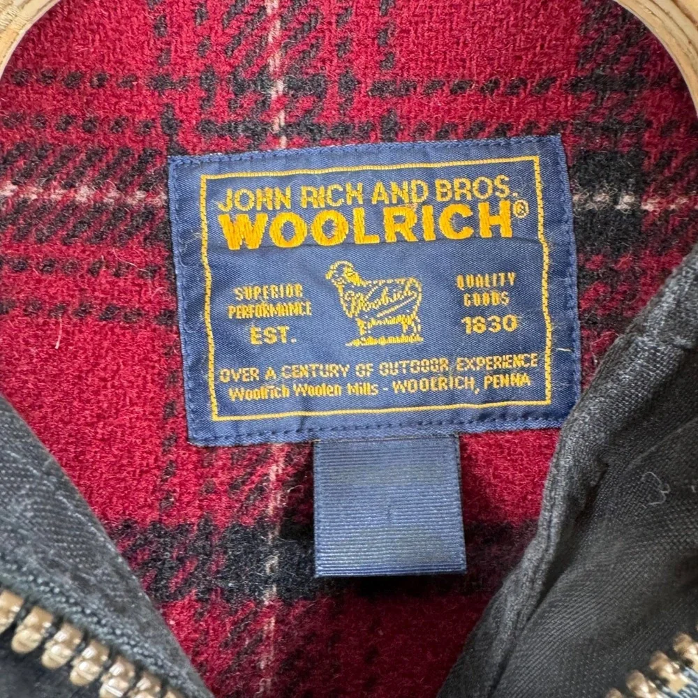 Woolrich Women Large Black Hooded Field Jacket Plaid‎ Quilt Lined Casual Vintage